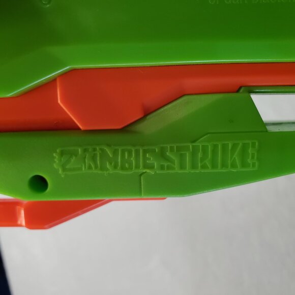 NERF Zombie Crossfire Crossbow Blaster Gun w/4 Darts - Picture 7 of 7